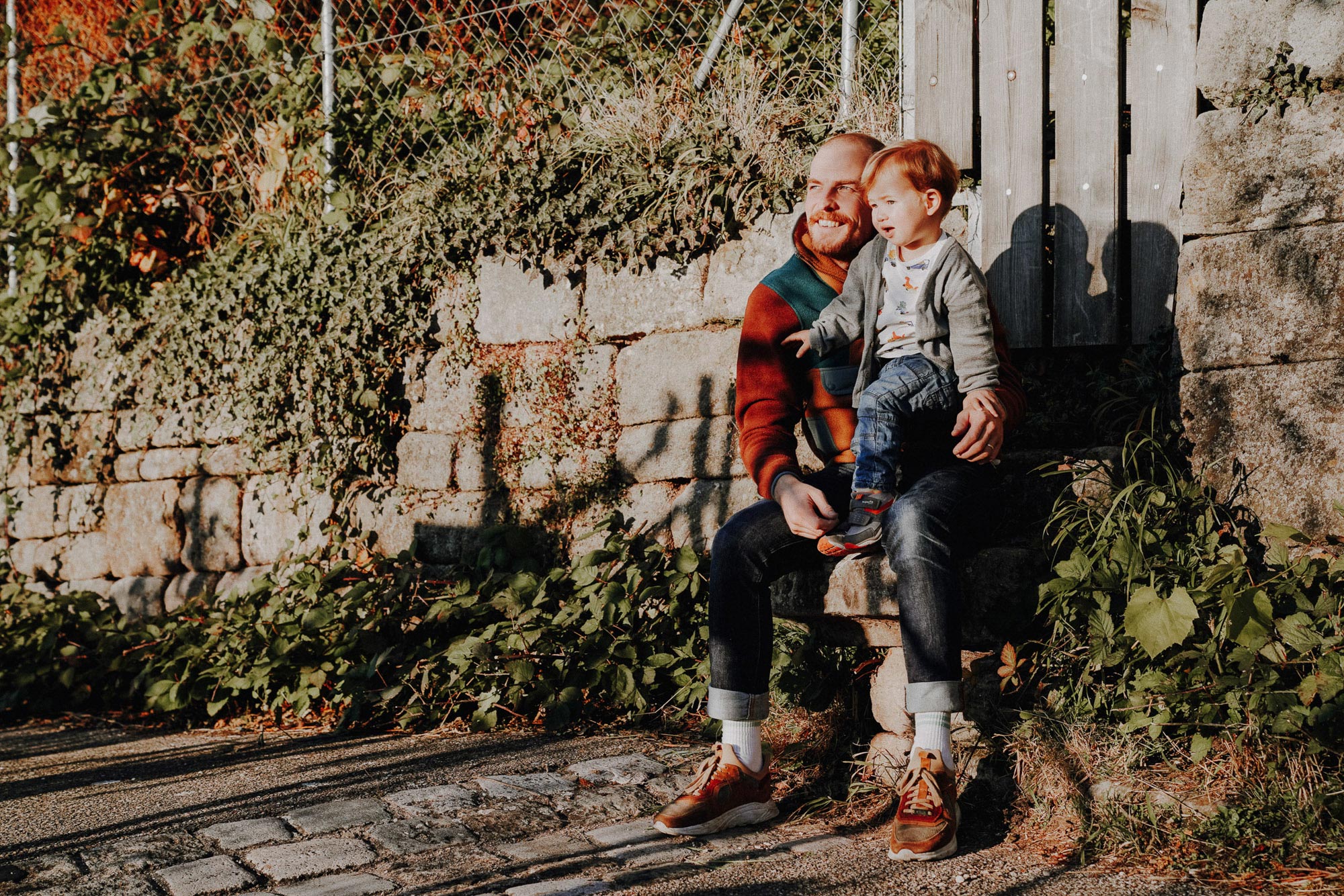 Familienfotos draußen im Raum Esslingen – ungezwungen und lebendig