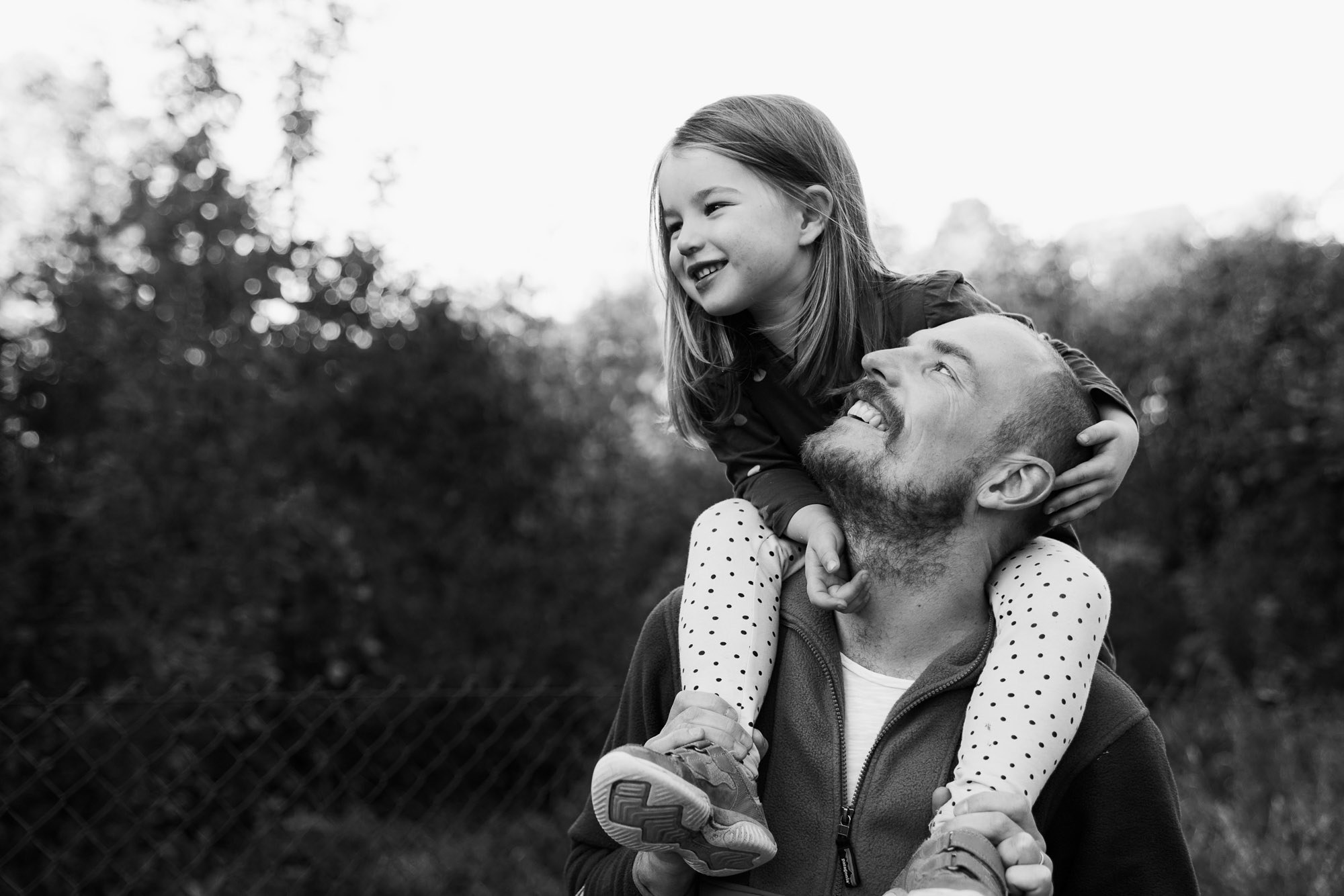 Familienfotografie im Raum Esslingen – draußen und ungestellt