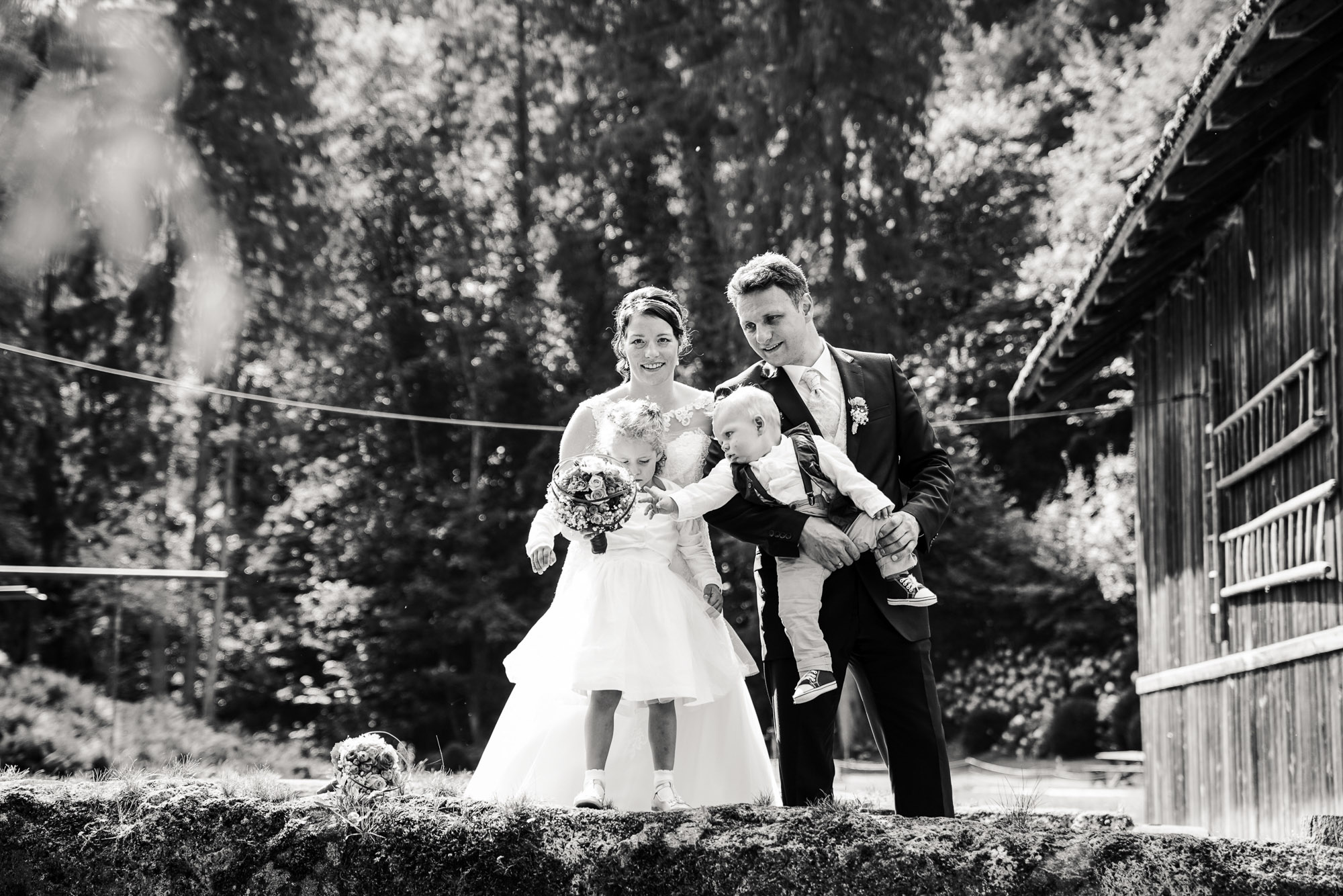 Brautpaar beim Paarshooting – ruhig und natürlich fotografiert